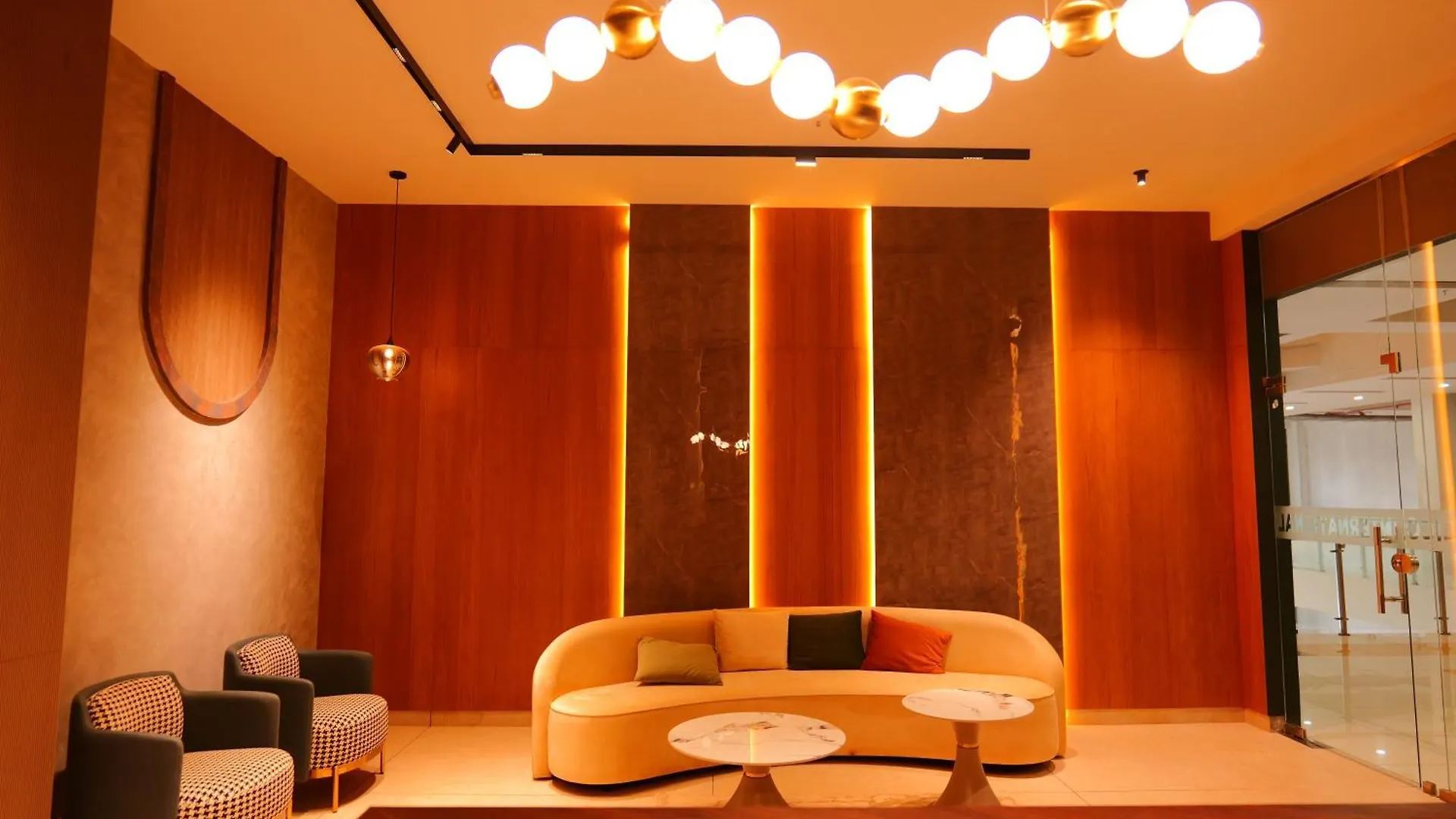 Hotel Classico International Kannangad 4*,  India